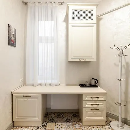 Hotel apartamentowy Royal Mini-apart On Rynok Square Lwów