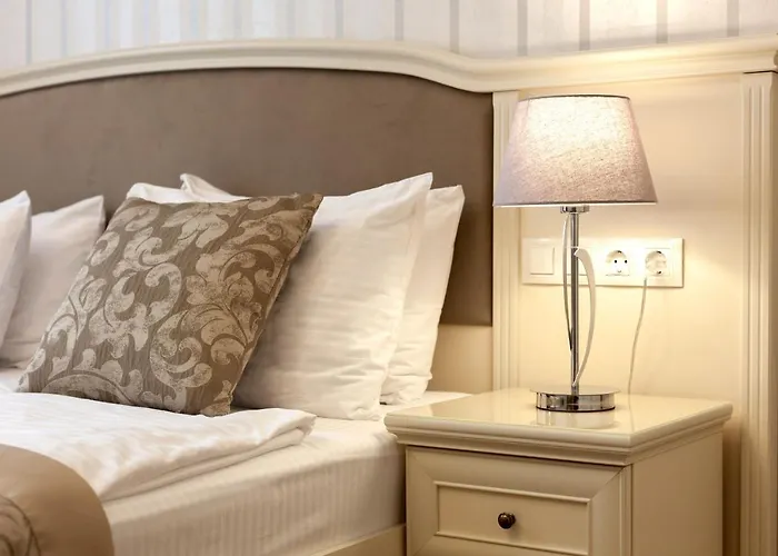 Апарт-отель Royal Mini-apart On Rynok Square