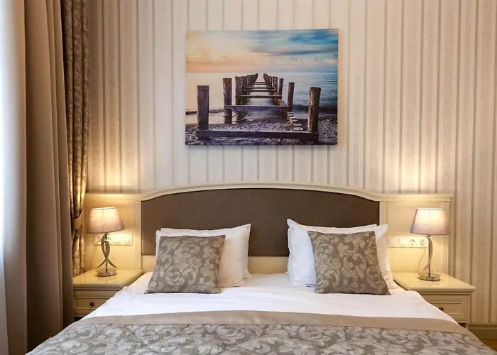 Royal Mini-apart On Rynok Square 아파트호텔