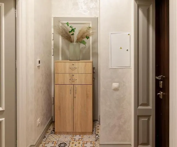 Royal Mini-apart On Rynok Square Апарт-отель