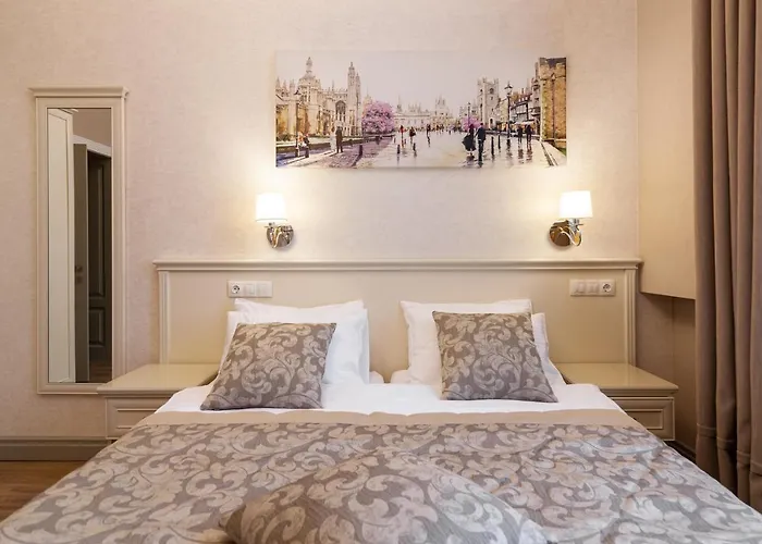 Royal Mini-apart On Rynok Square 리비프