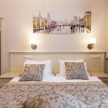 Royal Mini-apart On Rynok Square Lviv