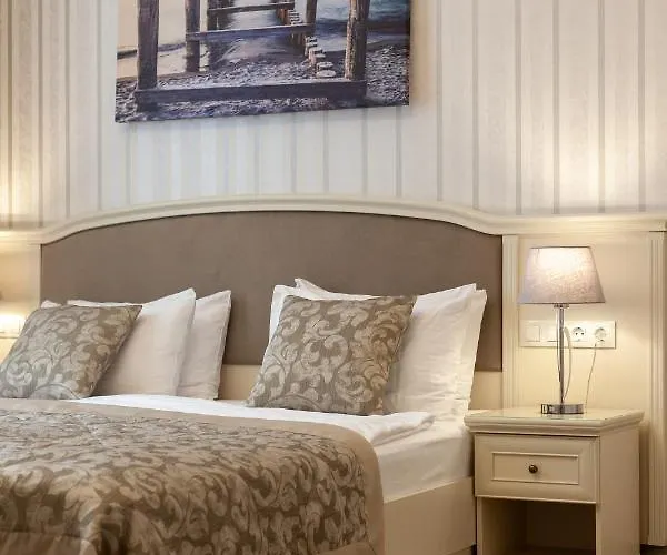 Royal Mini-apart On Rynok Square 3*