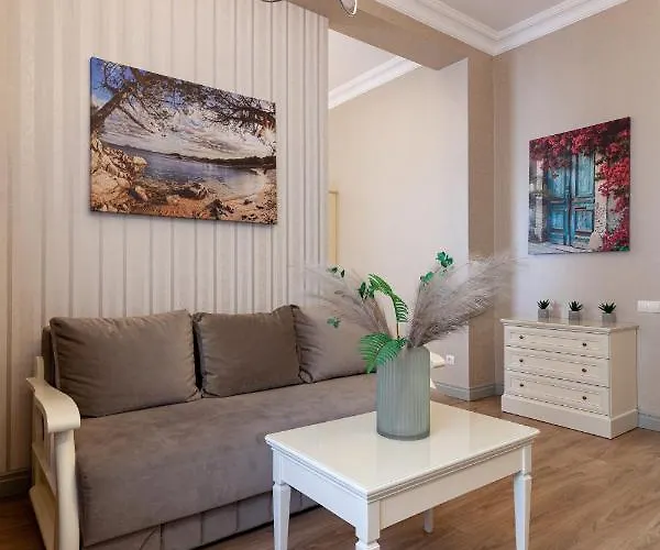 Royal Mini-apart On Rynok Square Lägenhetshotell